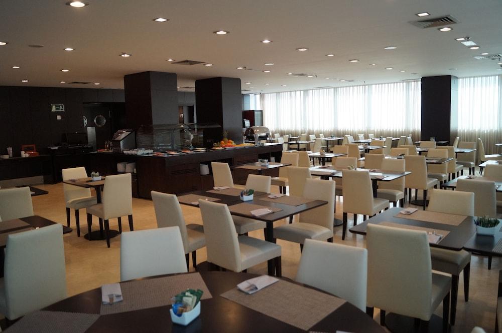 Lcb Hotel Fuenlabrada Dış mekan fotoğraf