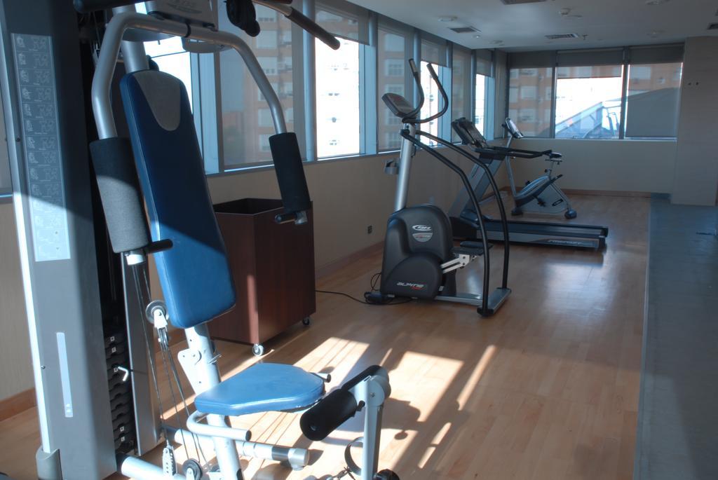 Lcb Hotel Fuenlabrada Dış mekan fotoğraf