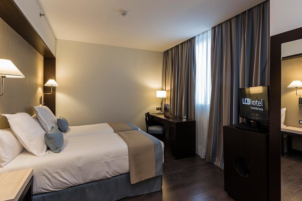 Lcb Hotel Fuenlabrada Dış mekan fotoğraf